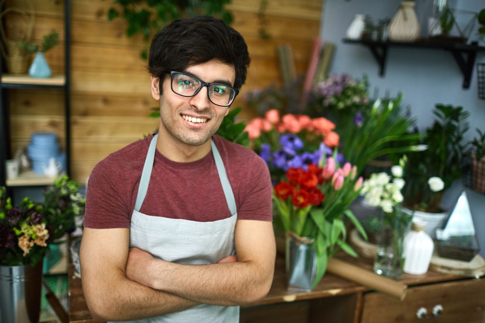 joven-florista