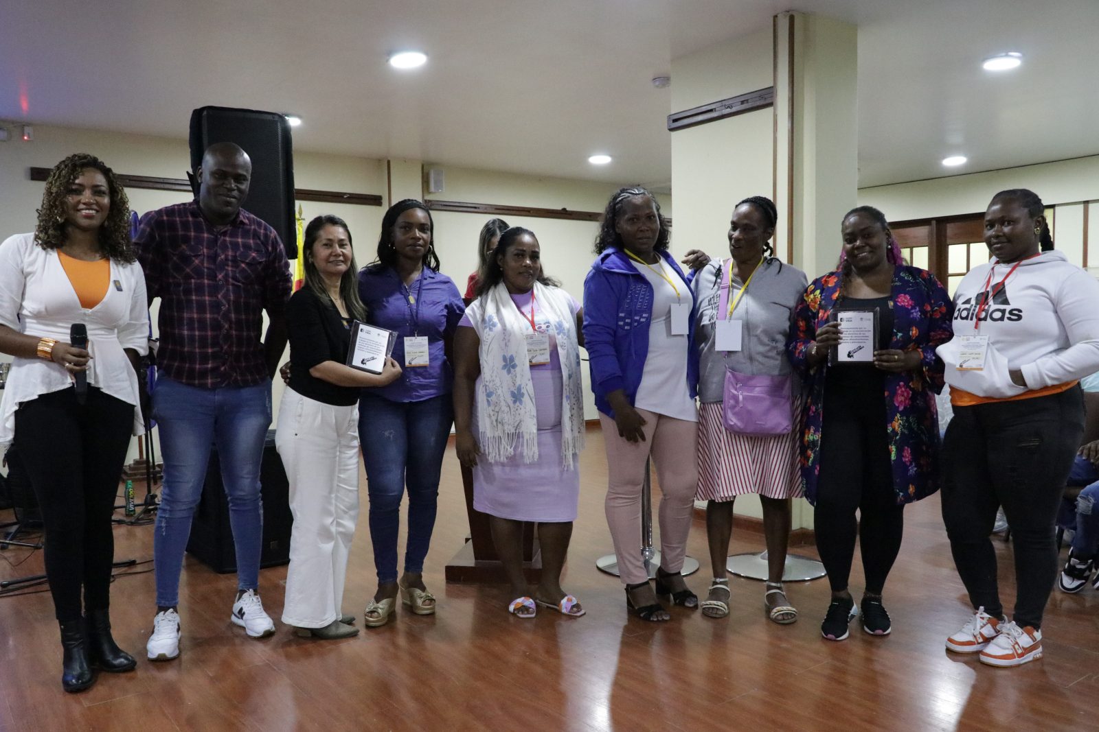 reconocimiento_a_mujeres_de_icho