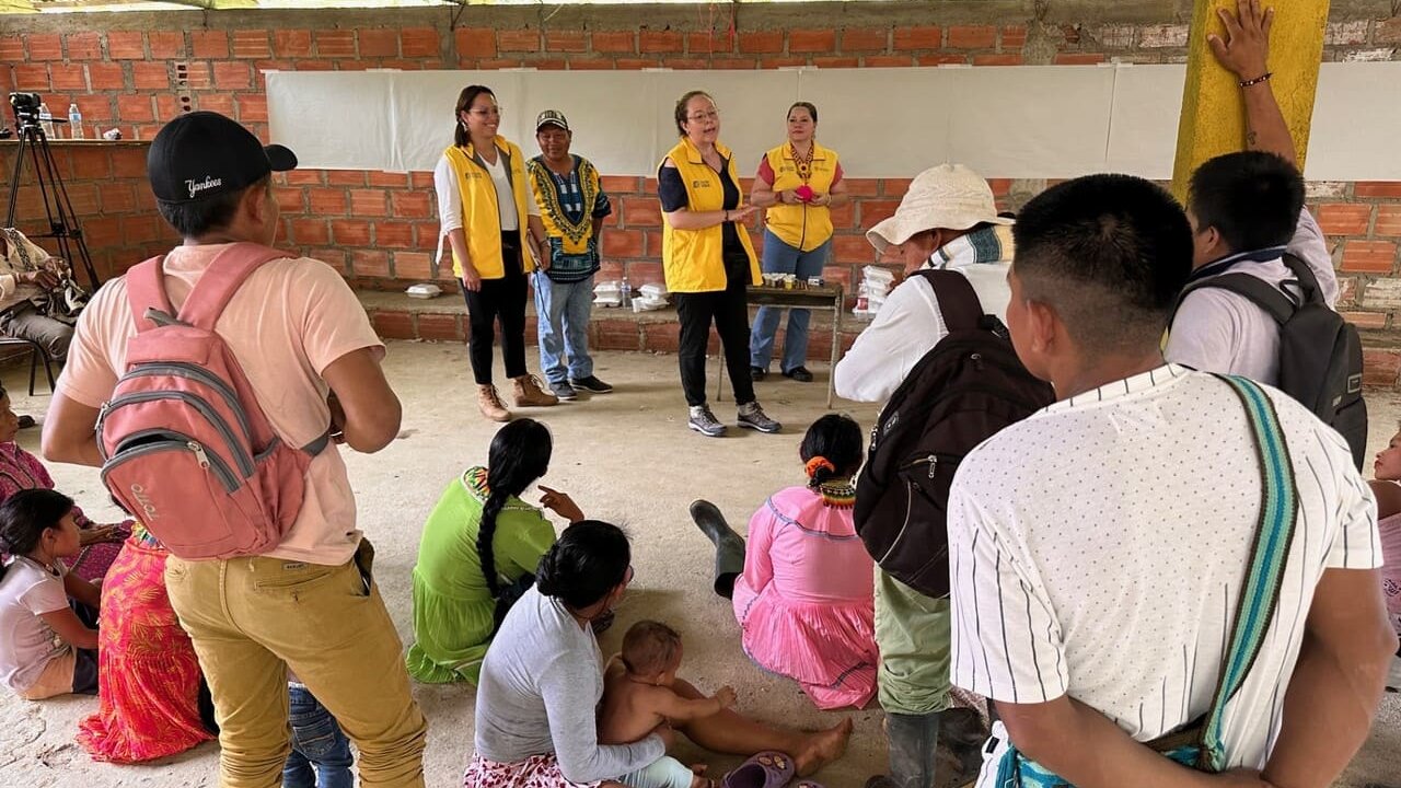 Reunión del equipo psicosocial en Pueblo Rico, Risaralda.