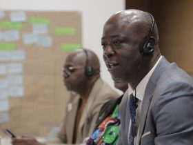 Delegado de la República del Congo interviene en reunión.