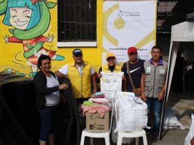 Entrega de ayudas humanitarias en Nariño.