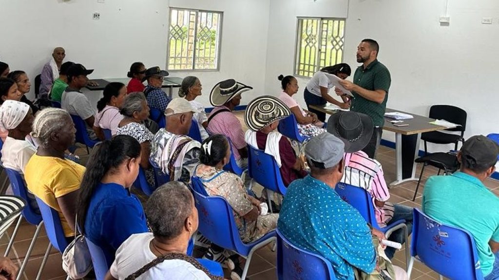 Entrega de indemnizaciones en Bajo Cauca antioqueño.