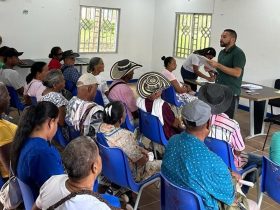 Entrega de indemnizaciones en Bajo Cauca antioqueño.