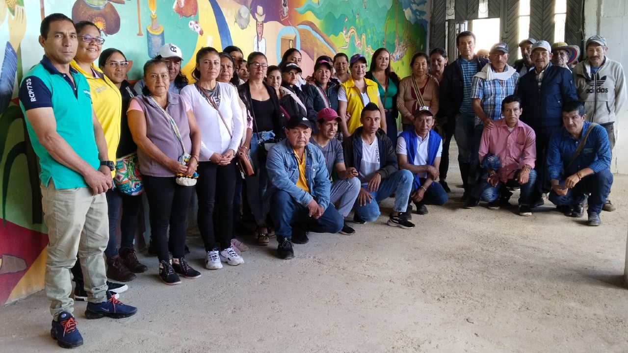 Entrega del centro de acopio a la organización Asocampo de El Tablón de Gomez en Nariño.