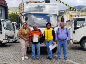 Entrega de camión a Consejo Comunitario del Alto Mira y Frontera en Tumaco, Nariño.