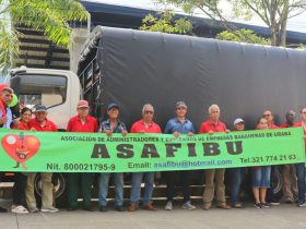 Entrega de camión a Asafibu.