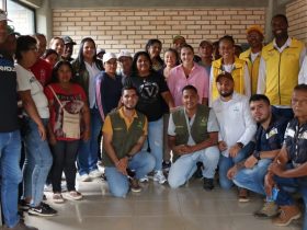 Entrega de proyecto a comunidad El Queremal en Dagua, Valle del Cauca.