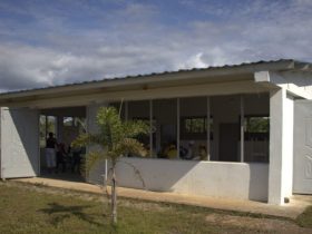 Entrega de salon comunal en Puerto Libertador, Córdoba.