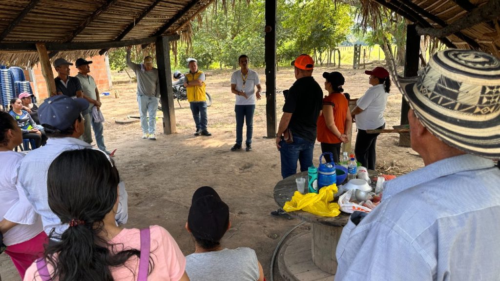 Entrega del Esquema Especial de Acompañamiento Comunitario en la vereda El Japón de La Dorada, Caldas.