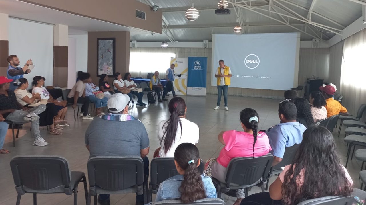 Conversatorio sobre soluciones duraderas en Montería, Córdoba.