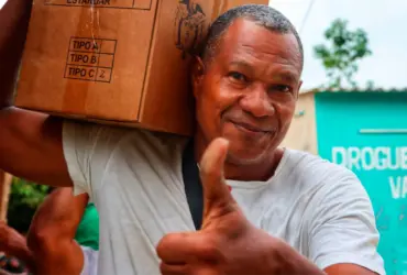 Entrega de ayudas humanitarias a 58 familias afrodescendientes en Dibulla, La Guajira