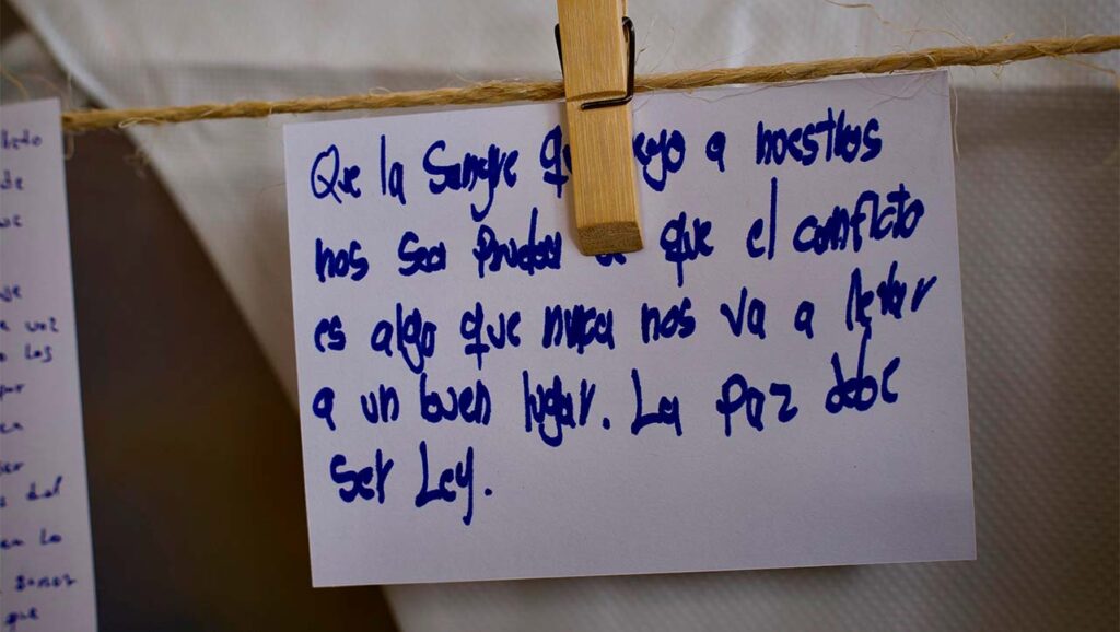 Diálogos Transformadores y Estrategia de Recuperación Emocional en muestra de reparación psicosocial