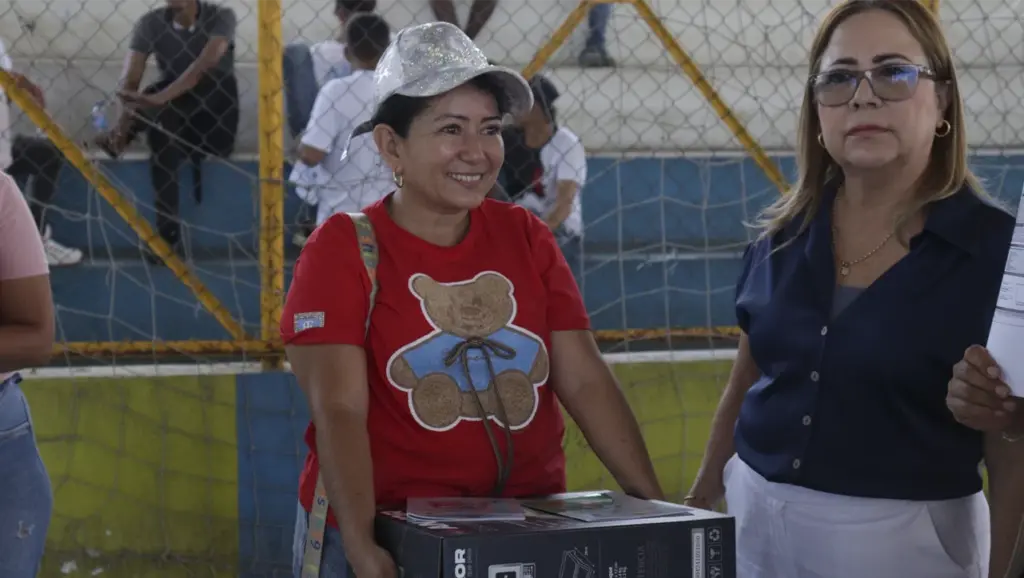 Familias víctimas del desplazamiento reciben insumos para emprendimientos en Cúcuta