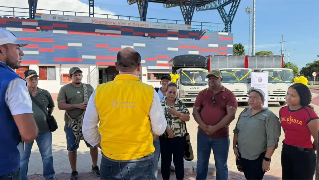 Entrega de dotación vehicular para Sujetos de Reparación Colectiva en Magdalena