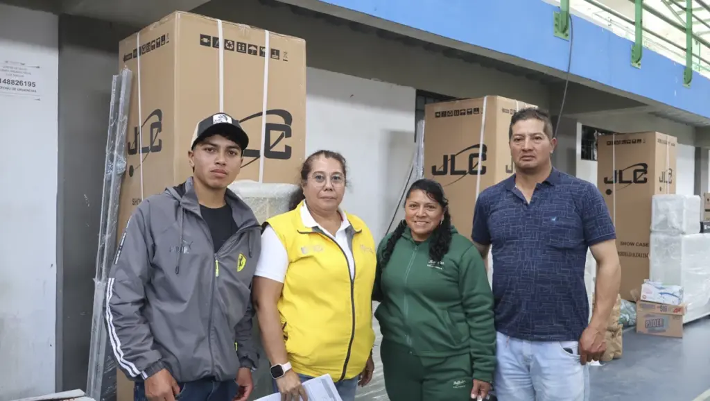 Emprendimientos de abarrotes, restaurantes y salones de belleza reciben apoyo en Tangua