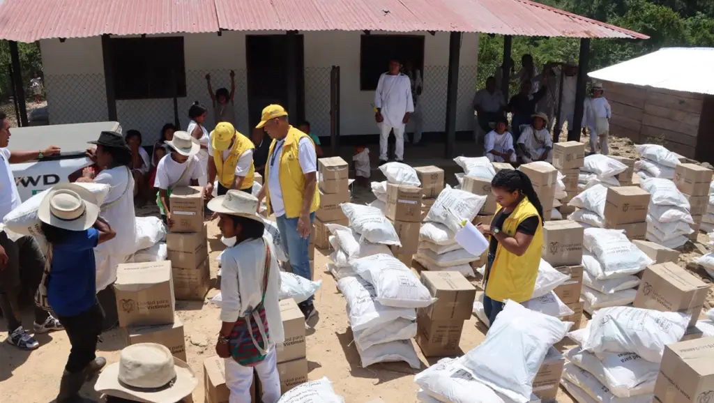 Unidad para las Víctimas entrega 485 kits a hogares indígenas en La Guajira