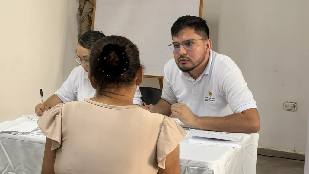 Beneficiarios reciben recursos para fortalecer sus proyectos de vida
