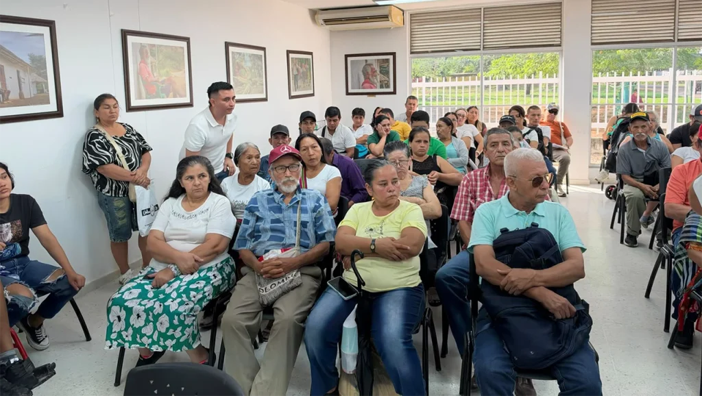 Víctimas reciben orientación para la inversión adecuada de sus indemnizaciones en Pitalito