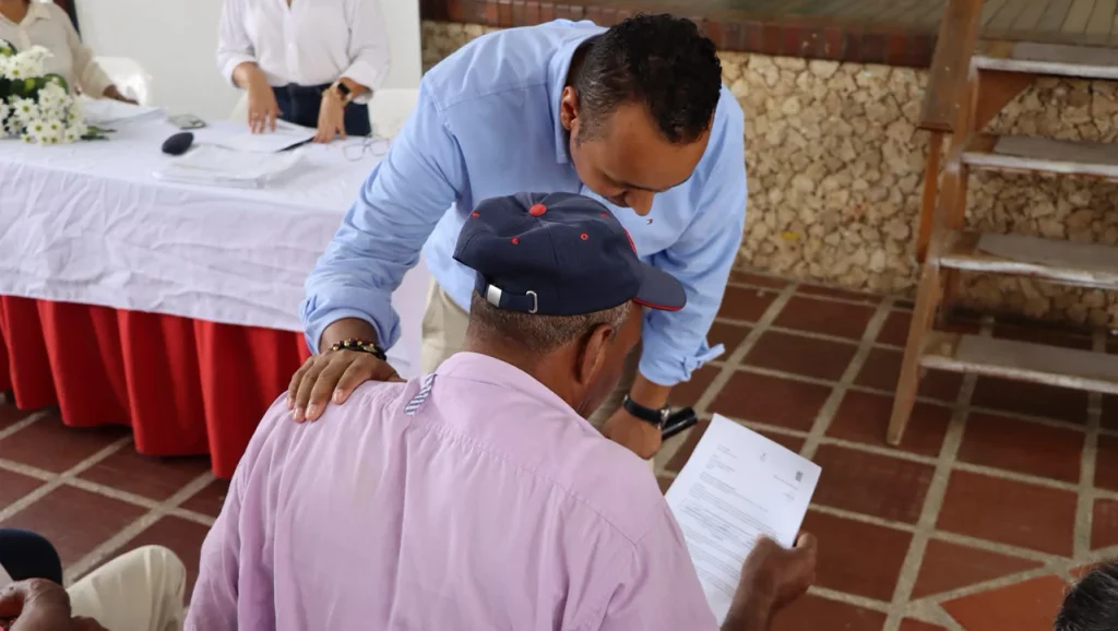 Víctimas de 17 municipios del Cesar reciben indemnizaciones